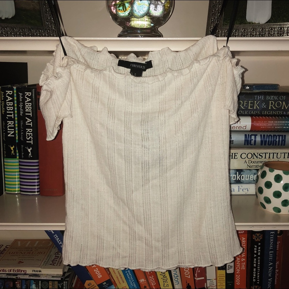 [Forever 21] Off the shoulder top